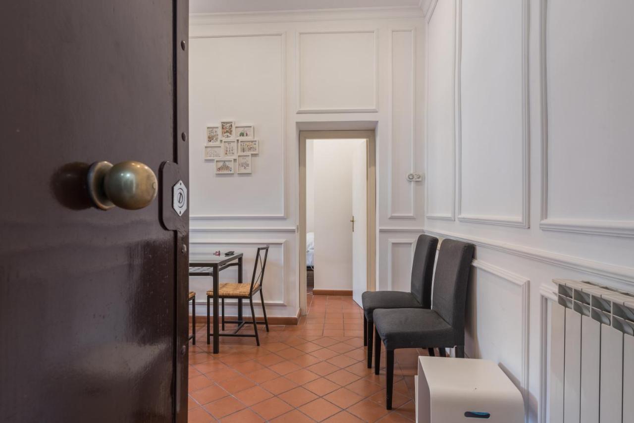 ALTIDO Colourful Flat near Spanish Steps Roma Exterior foto